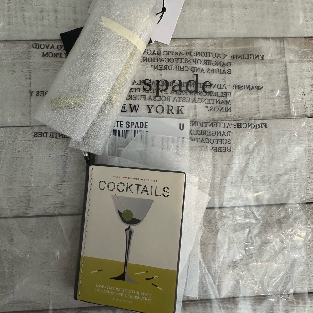 Nwt Kate spade cocktails recipe book bag charm - Picture 2 of 11